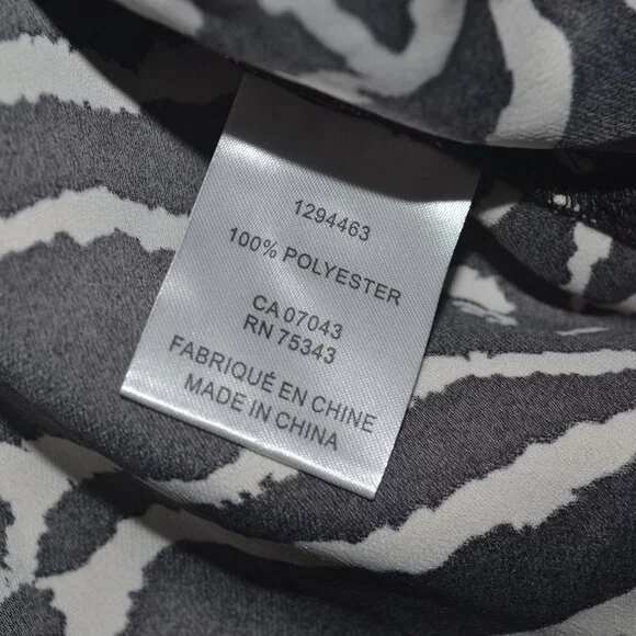 Rachel Zoe size Large long sleeve with zebra pattern blouse. - Picture 3 of 4